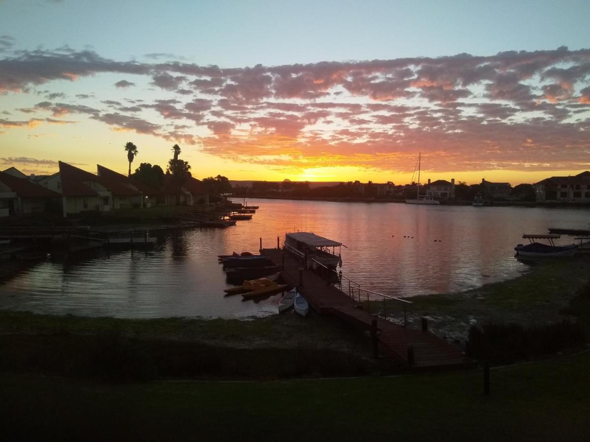 First Group Port Owen Marina Apartment Velddrif Luaran gambar